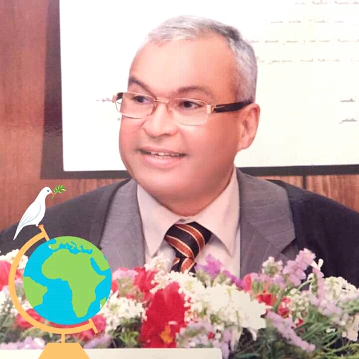 عبدالفتاح أحمد علي خليل أستاذ المحاسبة والمراجعة المتفرغ بكلية التجارة جامعة قناة السويس