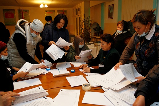 انتخابات قيرغيزستان