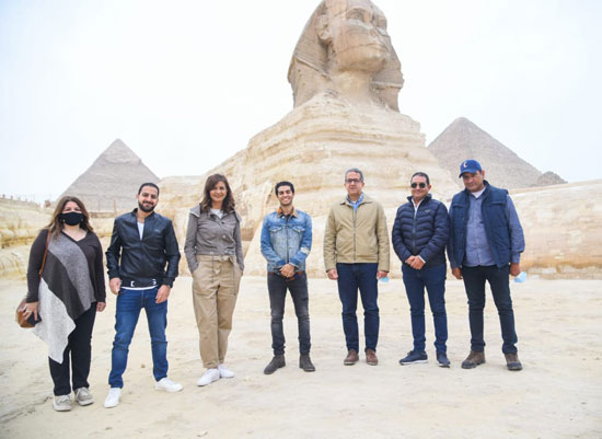 مينا مسعود يزور الأهرامات رفقة وزيرى السياحة والهجرة (4)