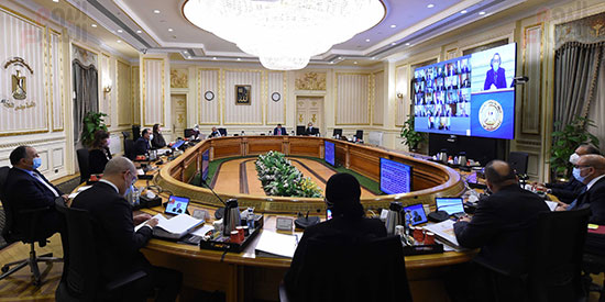 اجتماع مجلس الوزراء عبر تقنية الفيديو كونفرانس (5)