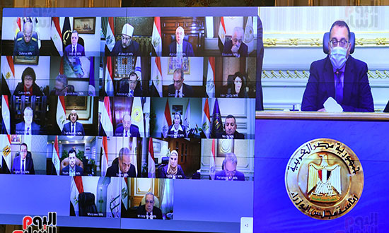 اجتماع مجلس الوزراء عبر تقنية الفيديو كونفرانس (7)