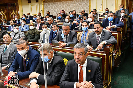 جانب من حضور النواب جانب من حضور النواب