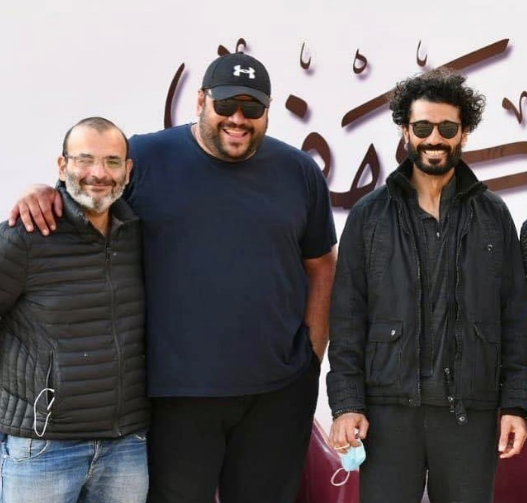خالد النبوى ومحمد ممدوح مع المؤلف ايمن بهجت