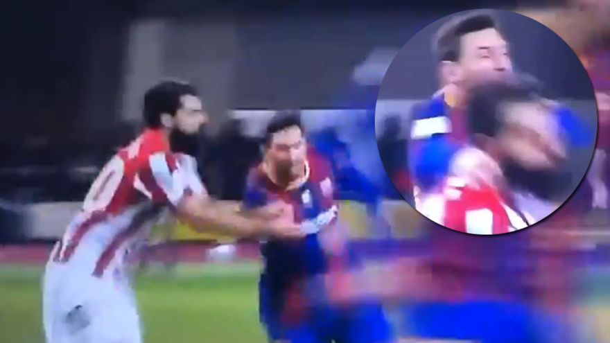 الصورة محل الشك بين برشلونة وتقنية الفيديو الصورة محل الشك بين برشلونة وتقنية الفيديو