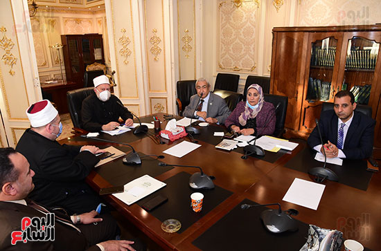  لجنة الشئون الدينية (4)