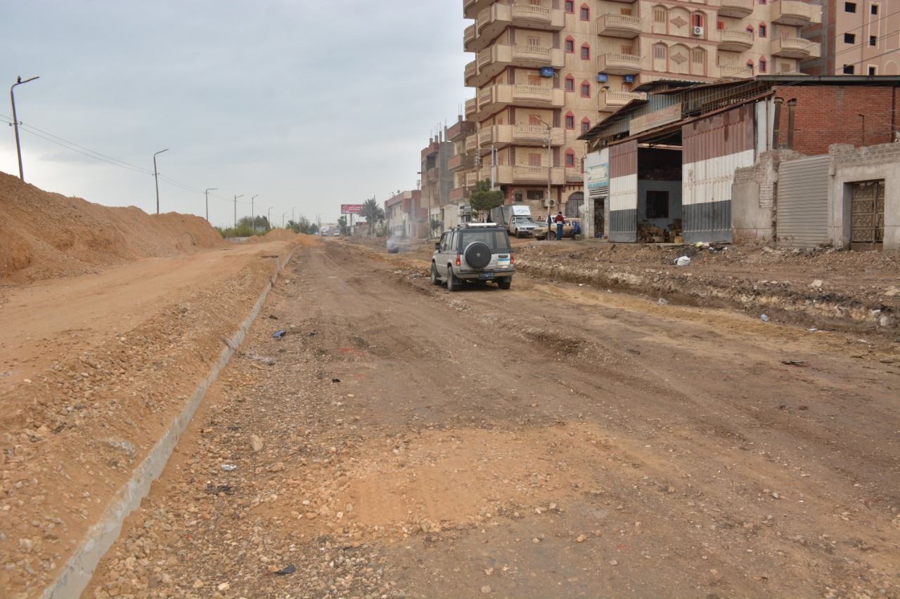 محافظ الغربية يتفقد أعمال تطوير ميدان المحطة والسيد البدوي  (4)