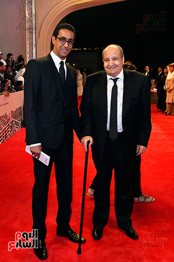 مع ابنه المخرج مروان حامد