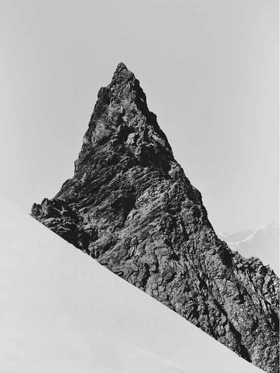 قمة جبل في نيبال