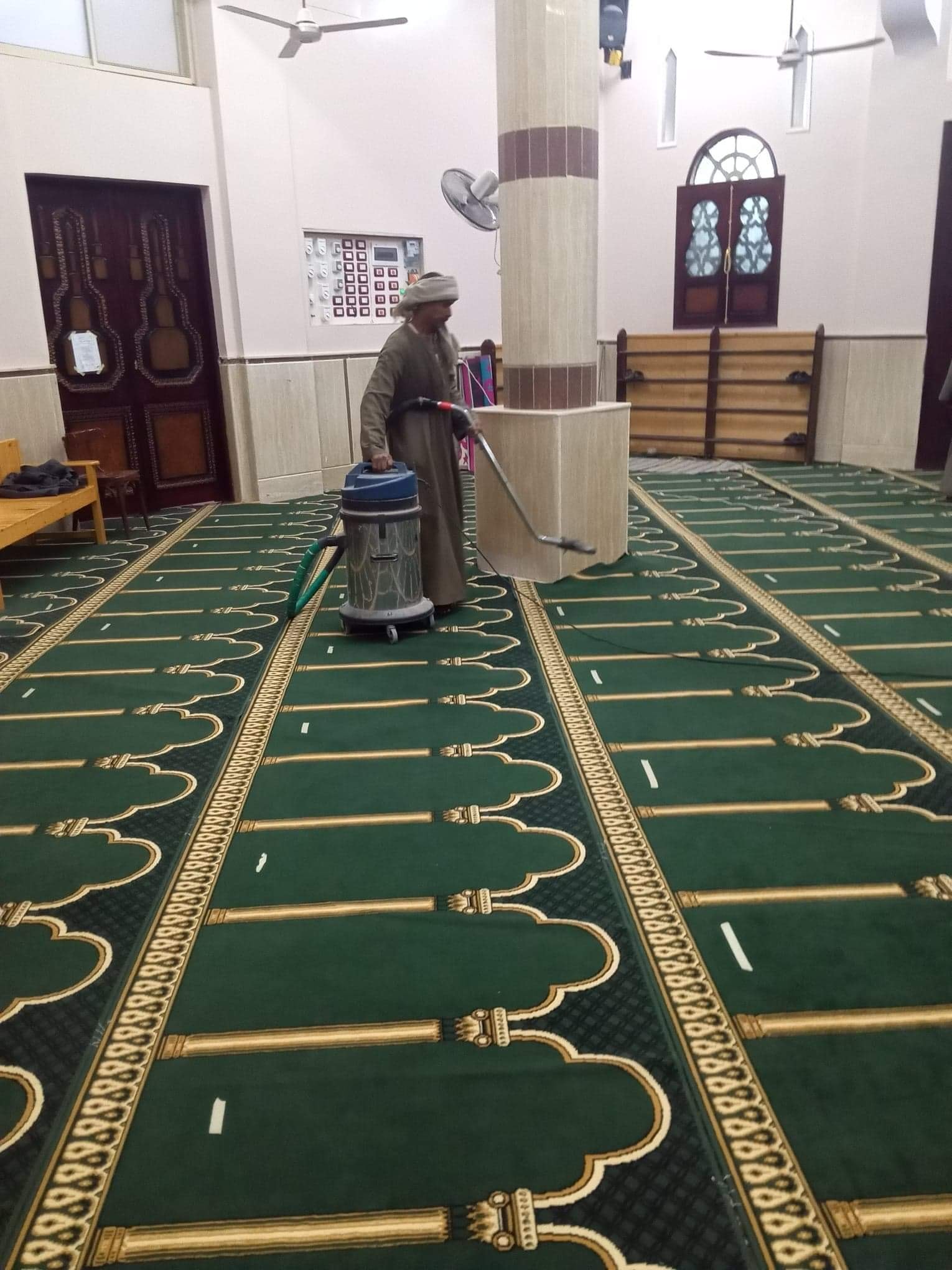تعقيم مساجد الأقصر تعقيم مساجد الأقصر
