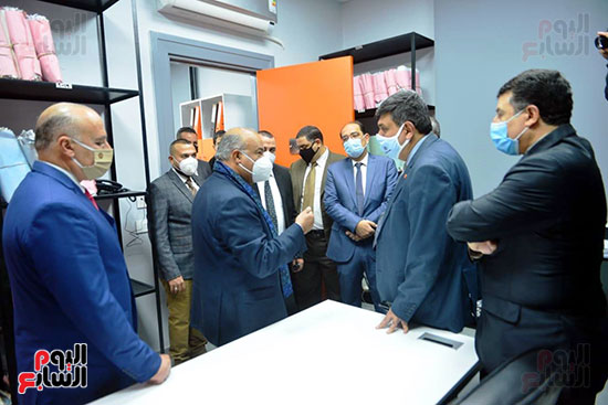 افتتاح مكتب السجل التجارى النموذجي بمنطقة شمال القاهرة (22)
