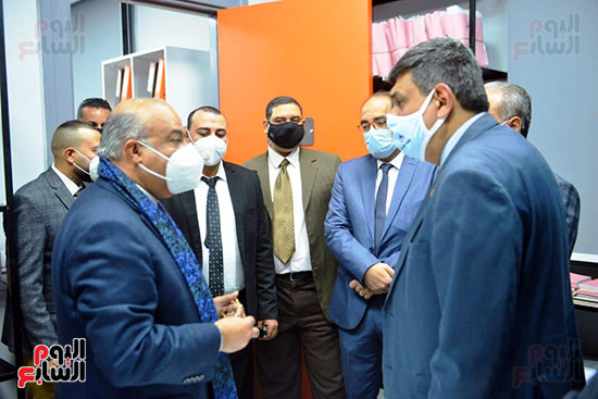 افتتاح مكتب السجل التجارى النموذجي بمنطقة شمال القاهرة (20)