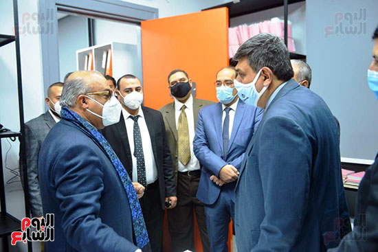 افتتاح مكتب السجل التجارى النموذجي بمنطقة شمال القاهرة (28)