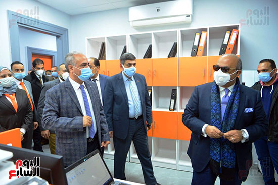 افتتاح مكتب السجل التجارى النموذجي بمنطقة شمال القاهرة (44)