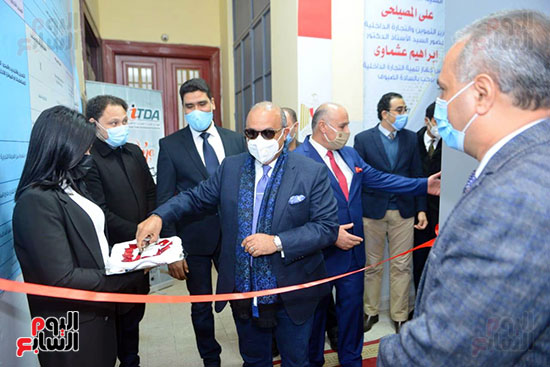 افتتاح مكتب السجل التجارى النموذجي بمنطقة شمال القاهرة (4)