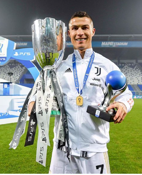 رونالدو على انستجرام