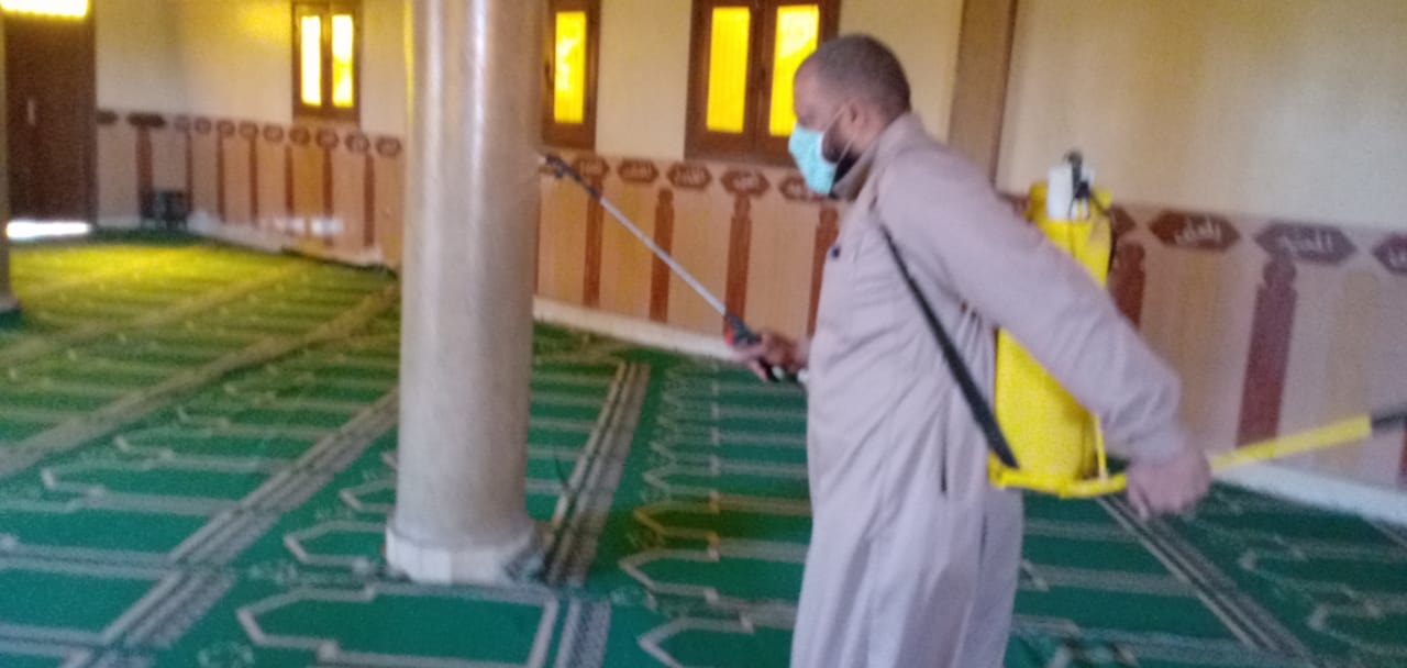 رش وتطهير المساجد بمحافظة الأقصر رش وتطهير المساجد بمحافظة الأقصر