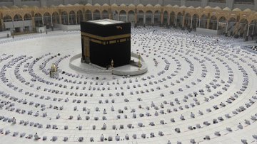 اثناء خطبة الجمعة اثناء خطبة الجمعة