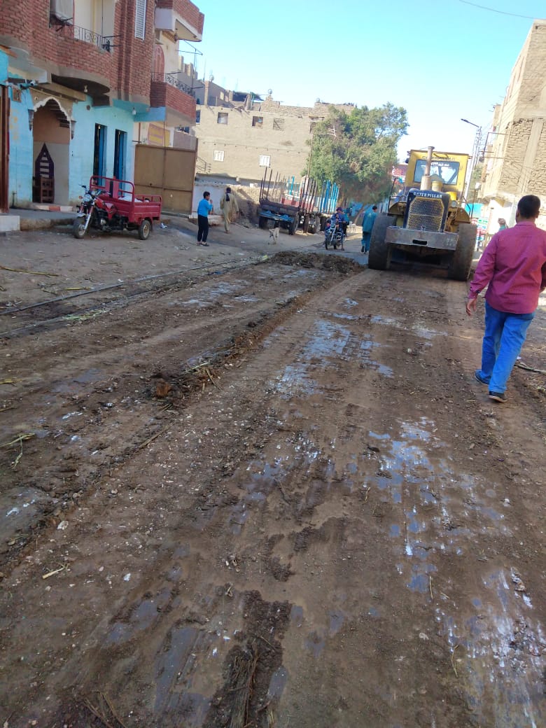 تجميل وتنظيف شوارع قرية العشى