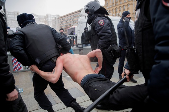 اعتداء الشرطة الروسية 