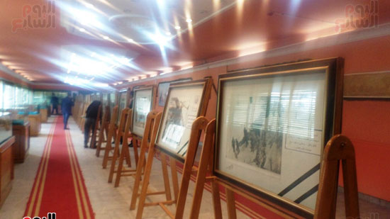 لوحات توثق معركة الشرطة داخل متحف الشرطة بالاسماعيلية (6)