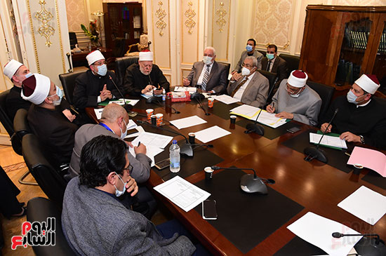  لجنة الشئون الدينية (2)