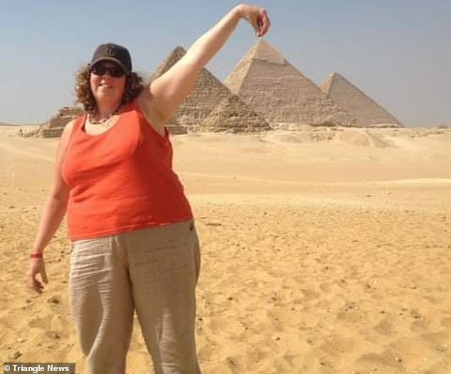 تركت زوجها من أجل شاب مصري تركت زوجها من أجل شاب مصري