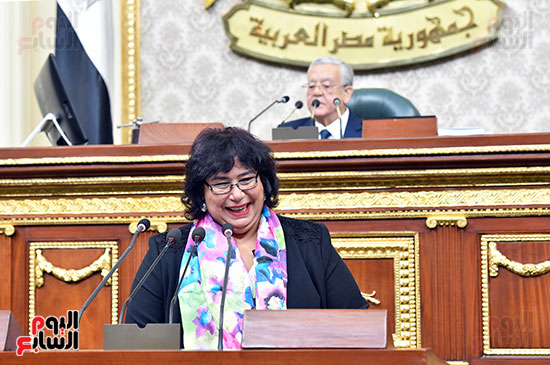 الدكتورة إيناس عبد الدايم الدكتورة إيناس عبد الدايم