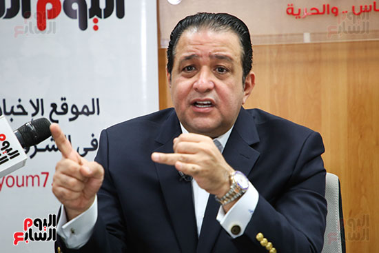 النائب علاء عابد رئيس لجنة النقل (4)