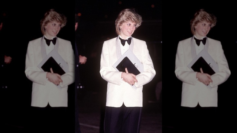 princess-diana-opted-for-a-tuxedo-for-this-concert-and-disregarded-all-the-royal-dress-codes-with-it-1606939262
