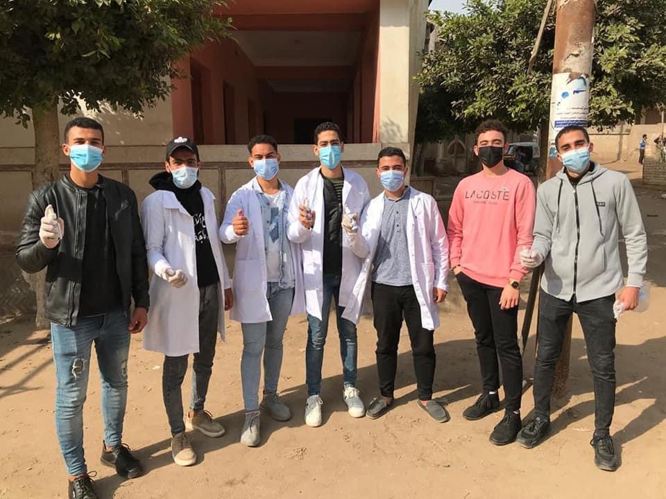 طلاب قطاعات الطب الطبي يشاركون في توعية المواطنين