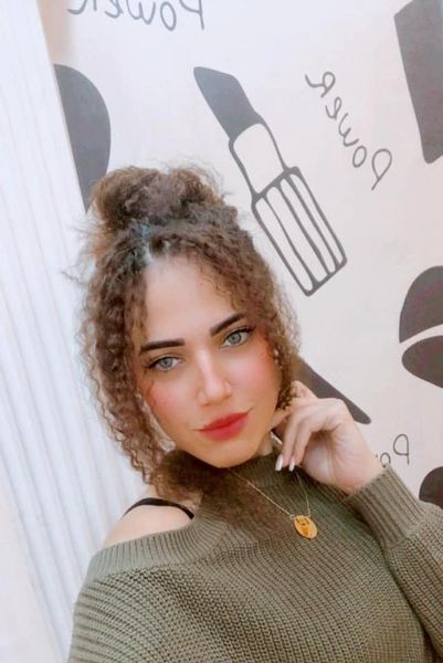 الفنانة إيمي طلعت زكريا الفنانة إيمي طلعت زكريا