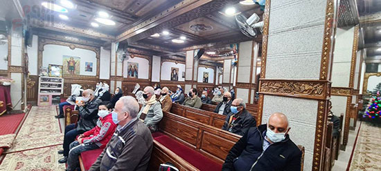 كنائس القاهرة تستأنف القداسات (8)