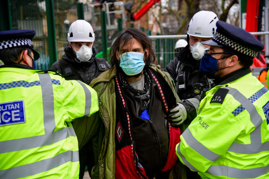نشطاء البيئة فى لندن (4)