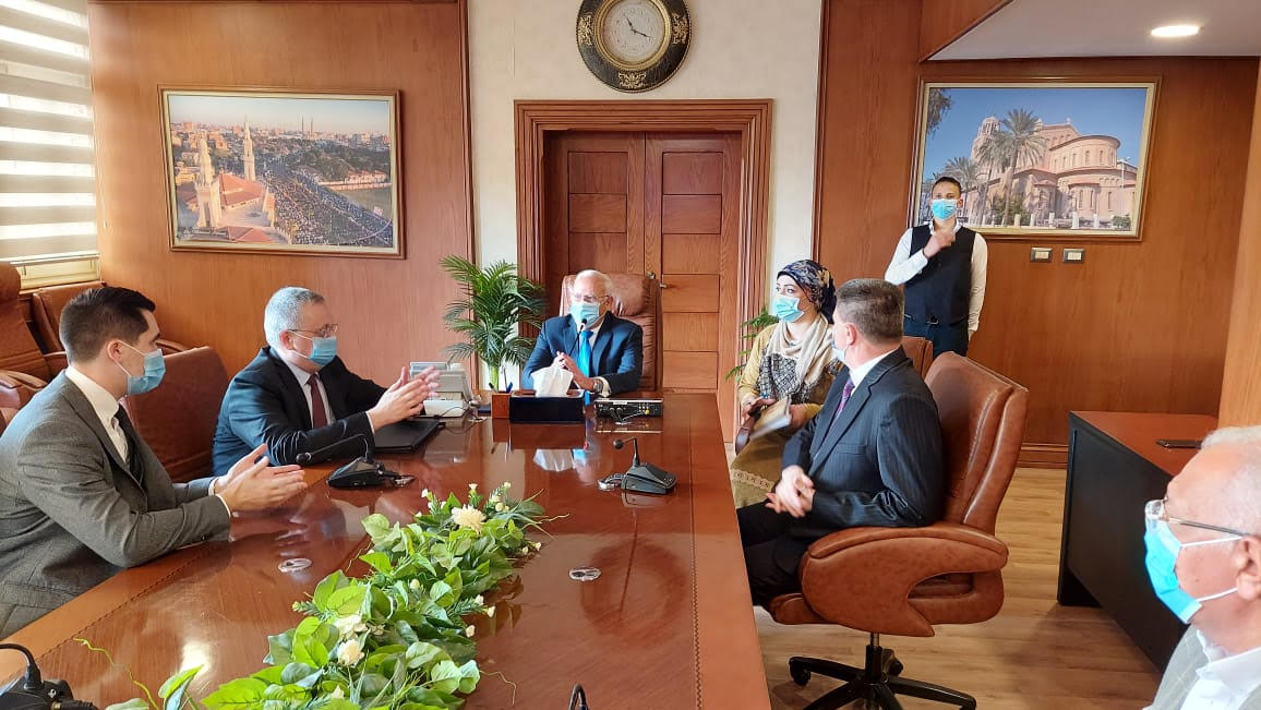 اجتماع محافظ بورسعيد وسفير روسيا
