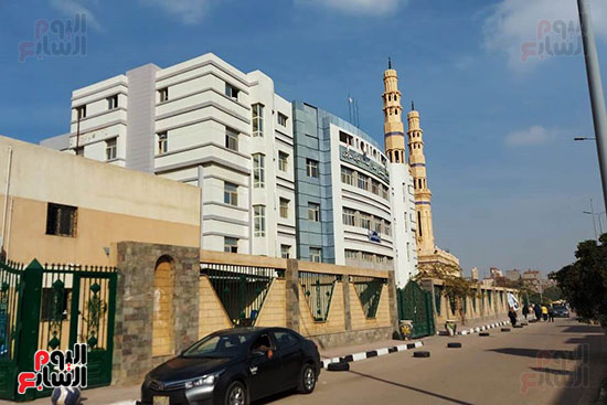 المستشفى-بجوار-المسجد