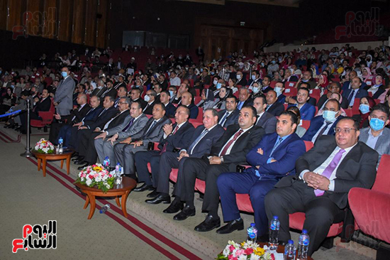 محافظة الإسكندرية تحتفل بالذكرى الـ48 لانتصارات أكتوبر المجيدة (9)