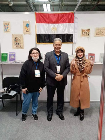 هيئة الكتاب تختتم مشاركة مصر بمعرض باكو الدولى للكتاب بأذربيجان (2)