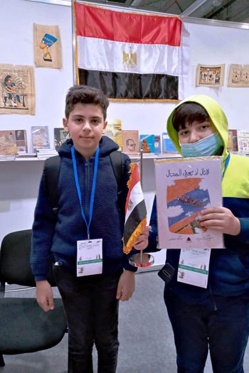 هيئة الكتاب تختتم مشاركة مصر بمعرض باكو الدولى للكتاب بأذربيجان (4)