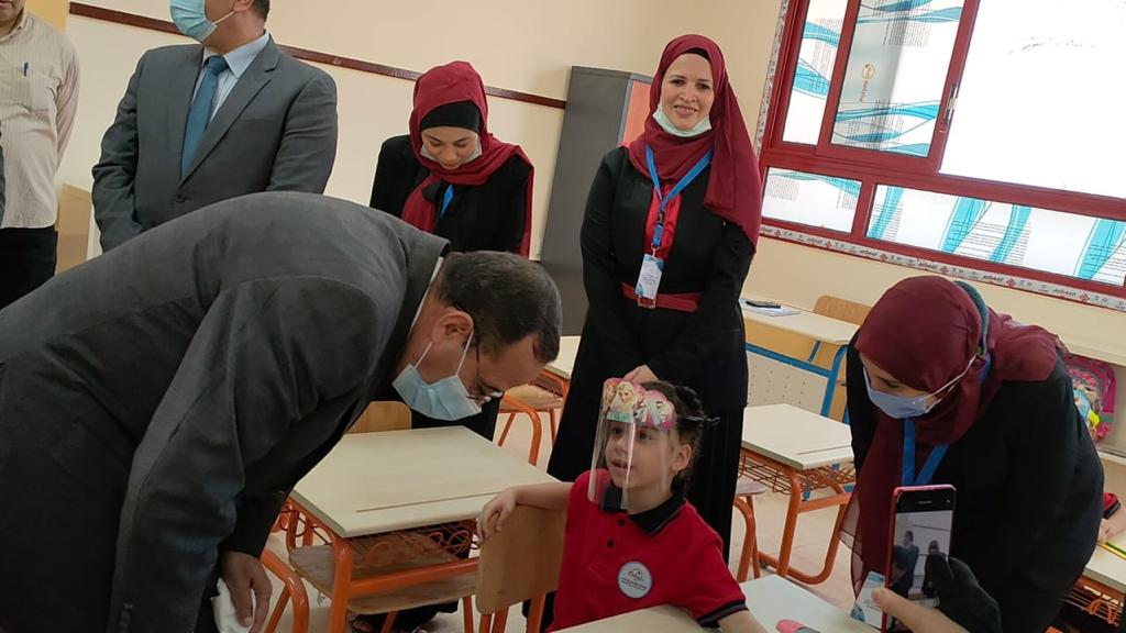محافظ شمال سيناء يتفقد عددًا من مدارس العريش (7)