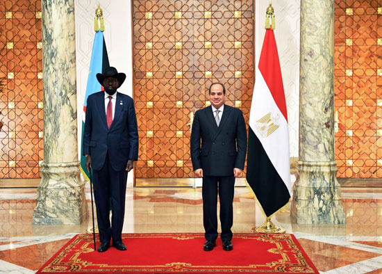 الرئيس-السيسى-يستقبل-نظيره-رئيس-جنوب-السودان--(1)