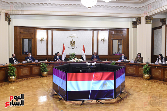 جلسة المباحثات الثنائية الموسعة بين رئيس الوزراء ونظيره اليمنى (10)