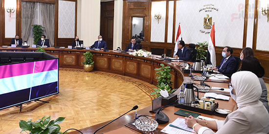 رئيسا وزراء مصر واليمن يترأسان جلسة مباحثات لبحث سبل تعزيز علاقات التعاون بين البلدين (7)