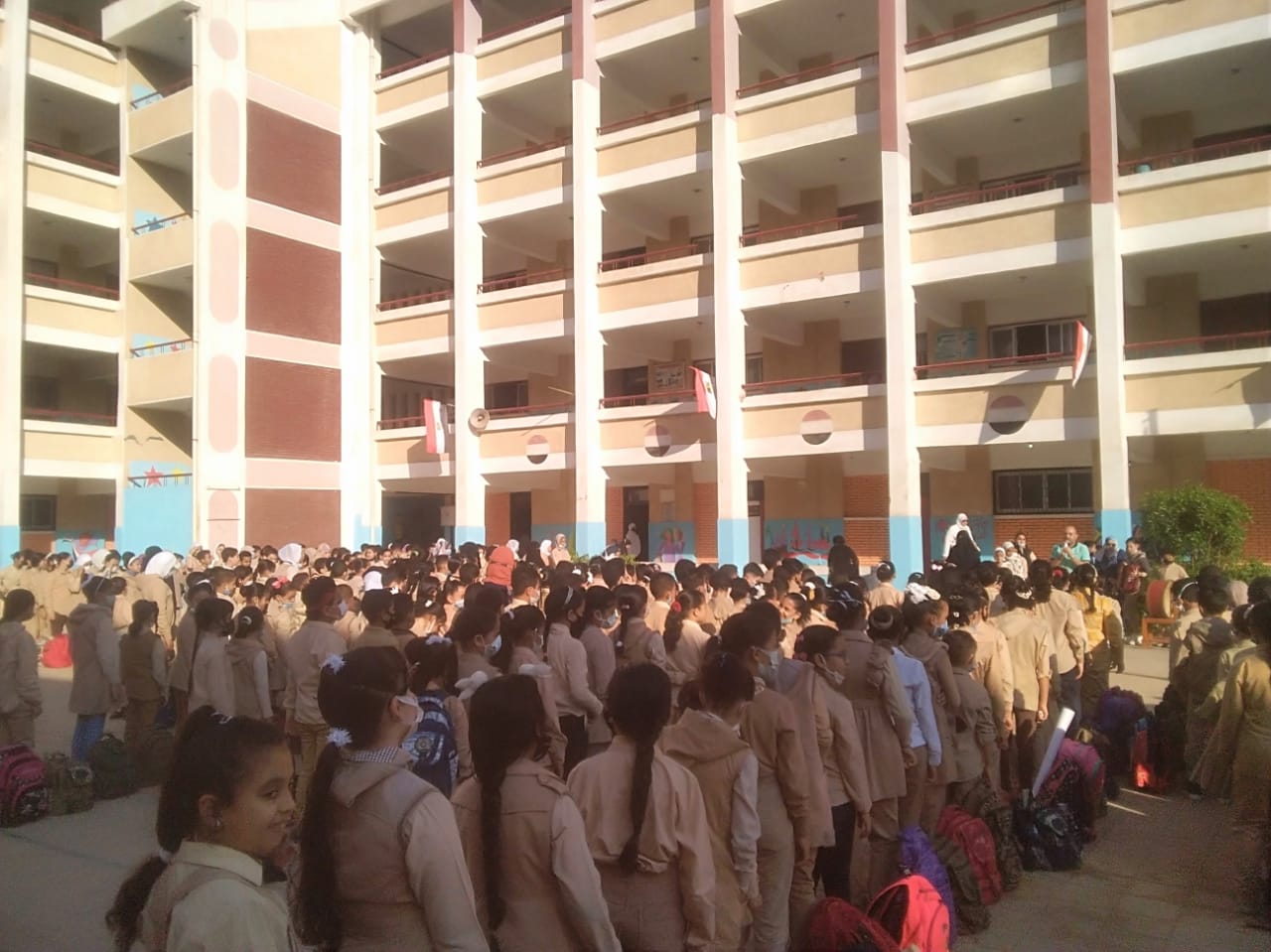 طابور الصباح من مدرسة هدى شعراوى بكفر الشيخ (10)