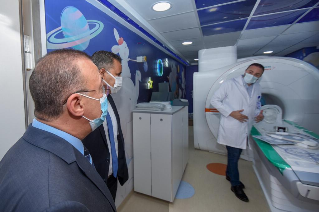 محافظ الإسكندرية يفتتح أول مستشفى متخصصة بالمجان (2)