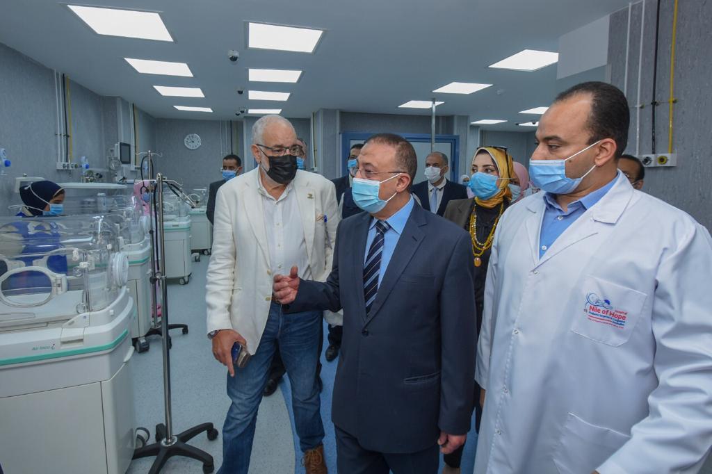 محافظ الإسكندرية يفتتح أول مستشفى متخصصة بالمجان (6)