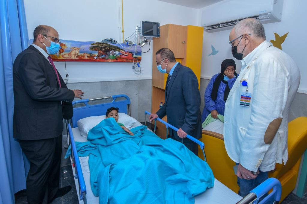 محافظ الإسكندرية يفتتح أول مستشفى متخصصة بالمجان (3)