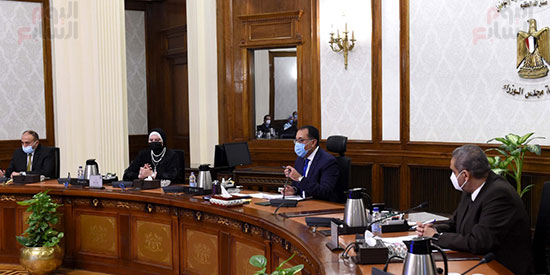 رئيس الوزراء (2)