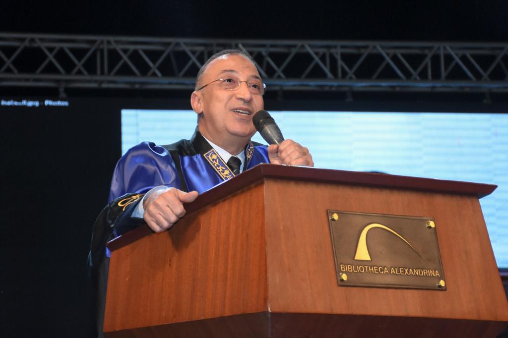 حفل تخريج الدفعة ال 79 بكلية الآداب جامعة الإسكندرية (6)