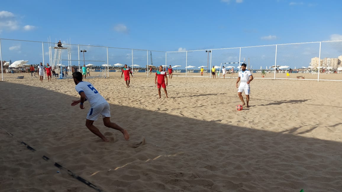 أول مرة مباراة للكرة الشاطئية بين منتخب الكويت و منتخب الاسكندرية (5)