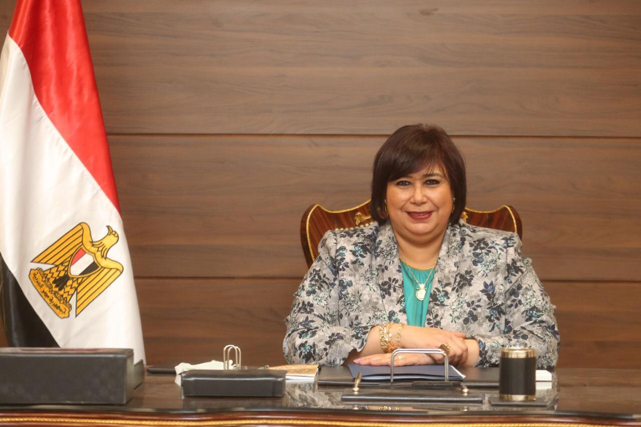 ايناس عبد الدايم ايناس عبد الدايم